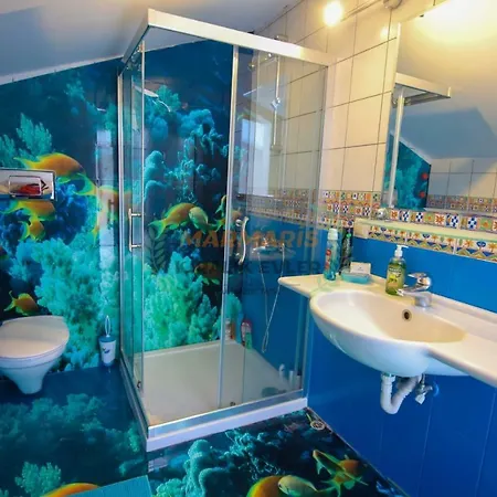 Apartament Elvis *